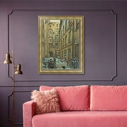 «Courtyard of an old townhouse in Paris» в интерьере гостиной с розовым диваном