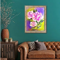 «Красочные розы» в интерьере гостиной с зеленой стеной над диваном