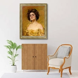 «Лаура в желтом» в интерьере в классическом стиле над комодом