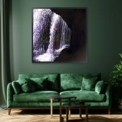«Waterfall I, 2016,» в интерьере зеленой гостиной над диваном