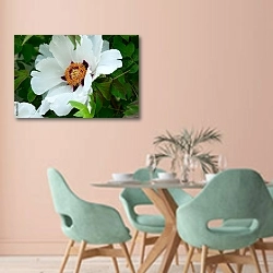 «Цветущий белый пион в саду» в интерьере современной столовой в пастельных тонах