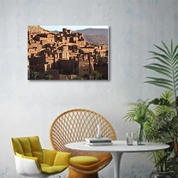 «Укрепленный город из самана, Уарзазат» в интерьере современной гостиной с желтым креслом