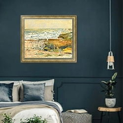 «Рыбак из Монтаука» в интерьере классической спальни с темными стенами