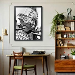 «Звуки счастья» в интерьере кабинета в стиле ретро над столом