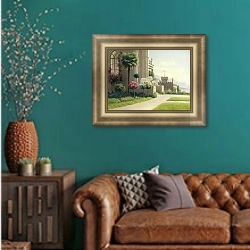 «Алупка. Дворец. Терраса» в интерьере гостиной с зеленой стеной над диваном