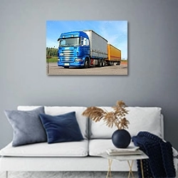 «Синий грузовик с полуприцепом» в интерьере современной гостиной в синих тонах