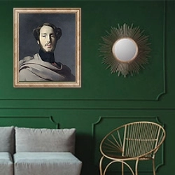 «Дюк Орлеанский» в интерьере классической гостиной с зеленой стеной над диваном