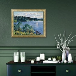 «Озеро» в интерьере прихожей в зеленых тонах над комодом