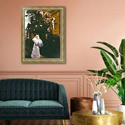 «Lilacs 1» в интерьере классической гостиной над диваном
