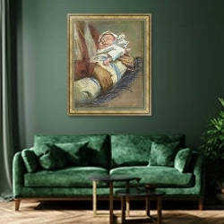 «В пеленках» в интерьере зеленой гостиной над диваном