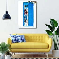 «Греция. Остров Миконос» в интерьере современной гостиной с желтым диваном