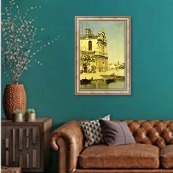 «A View of Venice,» в интерьере гостиной с зеленой стеной над диваном