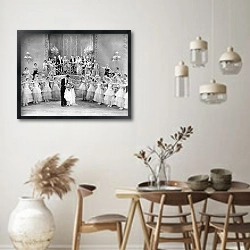 «Свадебный вальс в золотую эпоху» в интерьере столовой в стиле ретро