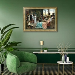 «Крещение» в интерьере гостиной в зеленых тонах