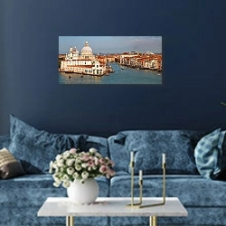 «Италия. Венеция. Панорамный вид» в интерьере стильной синей гостиной над диваном