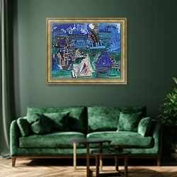 «Корабли» в интерьере зеленой гостиной над диваном