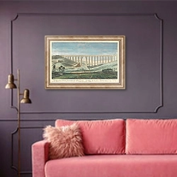 «A Prospect of the New Aqueduct of Lisbon» в интерьере гостиной с розовым диваном