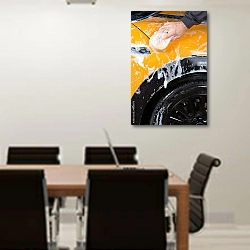 «Автомойка губкой с мылом» в интерьере конференц-зала над столом