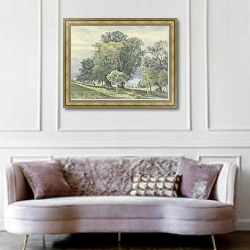 «Frauenchiemsee» в интерьере гостиной в классическом стиле над диваном