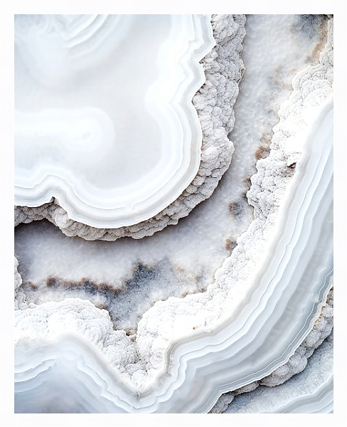 Постер Geode of white agate stone 22 с типом исполнения На холсте в раме в багетной раме 221-03