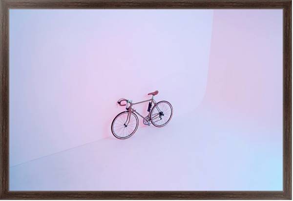 Постер Велосипед в лиловом цвете с типом исполнения На холсте в раме в багетной раме 221-02