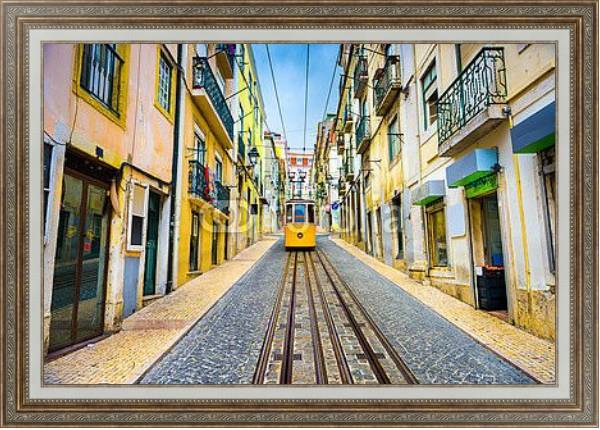 Постер Португалия, Лиссабон. Желтый трамвай №1 с типом исполнения На холсте в раме в багетной раме 595.M52.330