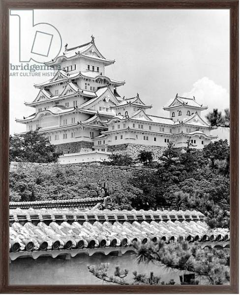 Постер Himeji Castle, Kyoto, completed 1609 2 с типом исполнения На холсте в раме в багетной раме 221-02