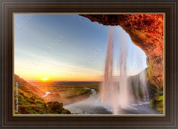 Постер Исландия. Seljalandsfoss Waterfall at sunset с типом исполнения На холсте в раме в багетной раме 595.M52.330