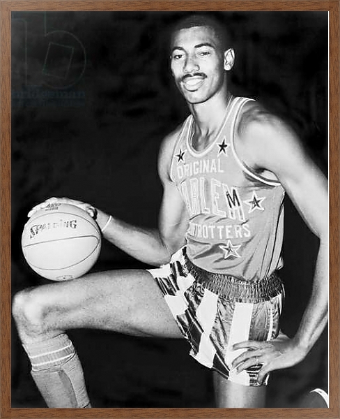 Постер Wilt Chamberlain, United States, 1959 с типом исполнения На холсте в раме в багетной раме 1727.4310