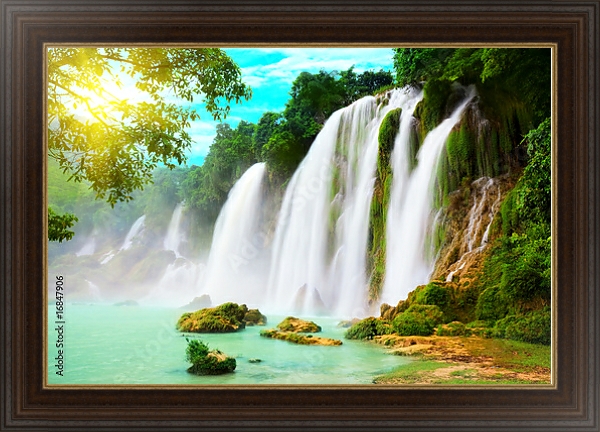 Постер Водопад Дэтянь, Вьетнам 3 с типом исполнения На холсте в раме в багетной раме 1.023.151