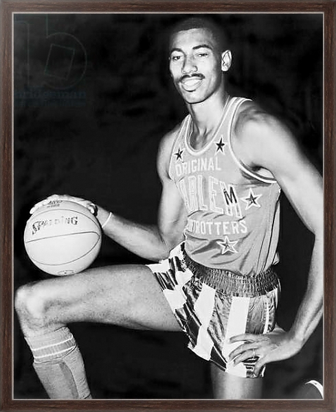 Постер Wilt Chamberlain, United States, 1959 с типом исполнения На холсте в раме в багетной раме 221-02.QA