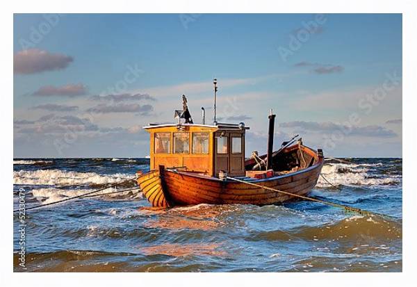 Постер Лодка в Балтийском море с типом исполнения На холсте в раме в багетной раме 221-03