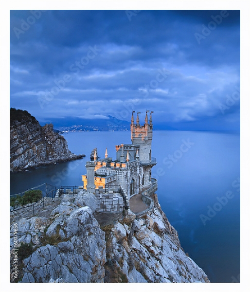 Постер Крым, замок Ласточкино гнездо  1 с типом исполнения На холсте в раме в багетной раме 221-03