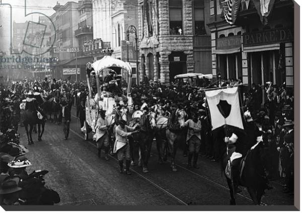 Постер Mardi Gras day, Rex passing up Camp Street, New Orleans, c.1900-06 с типом исполнения На холсте без рамы