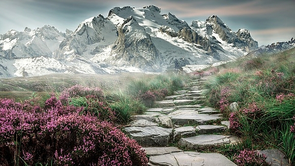 Постер Каменная дорожка в горы с типом исполнения На холсте без рамы