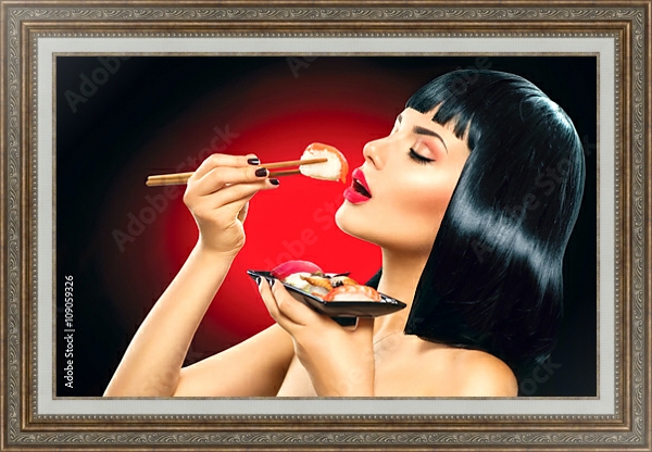 Постер Девушка ест суши с типом исполнения На холсте в раме в багетной раме 595.M52.330