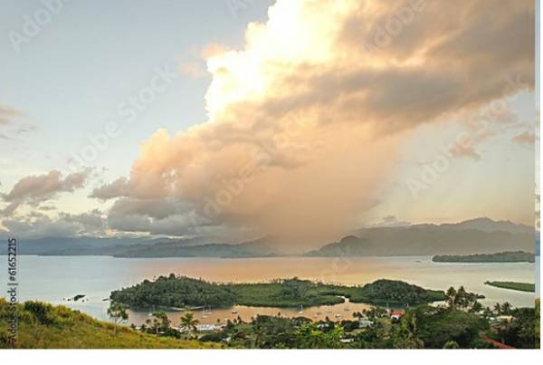 Постер Пристань для яхт Савусаву и островок Нави, остров Вануа-Леву, Фиджи с типом исполнения На холсте без рамы