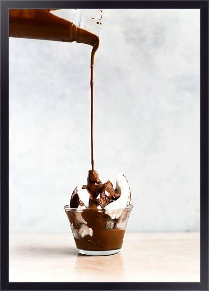Постер Кокос с шоколадом с типом исполнения На холсте в раме в багетной раме 221-01