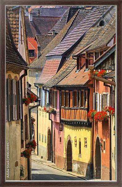 Постер Франция, Эльзас. Узкая улица в Кольмаре с типом исполнения На холсте в раме в багетной раме 221-02