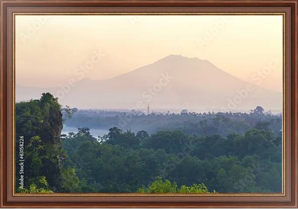 Постер Гора Агунг, остров Бали, Индонезия с типом исполнения На холсте в раме в багетной раме 35-M719P-83