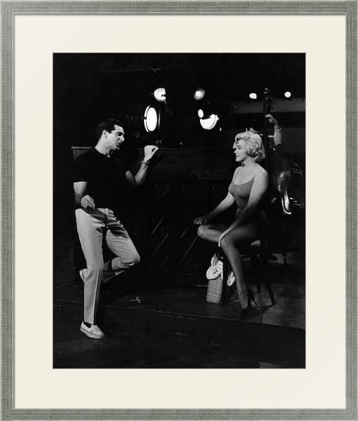 Постер Monroe, Marilyn 132 с типом исполнения Под стеклом в багетной раме 1727.2510