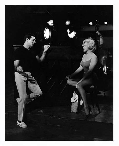 Постер Monroe, Marilyn 132 с типом исполнения На холсте в раме в багетной раме 221-03