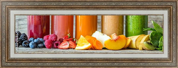 Постер Разноцветные фруктовые соки с типом исполнения На холсте в раме в багетной раме 595.M52.330