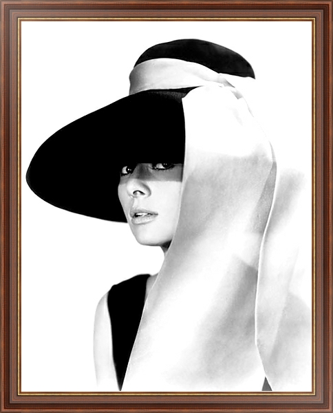 Постер Hepburn, Audrey (Breakfast At Tiffany's) 15 с типом исполнения На холсте в раме в багетной раме 35-M719P-83