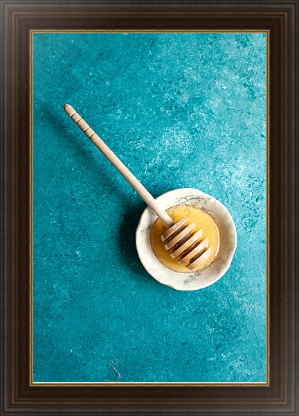 Постер Ложка для меда с типом исполнения На холсте в раме в багетной раме 1.023.151