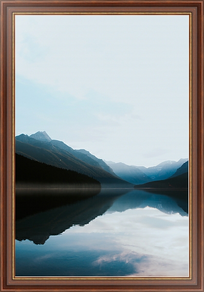 Постер Озеро в голубых горах с типом исполнения На холсте в раме в багетной раме 35-M719P-83