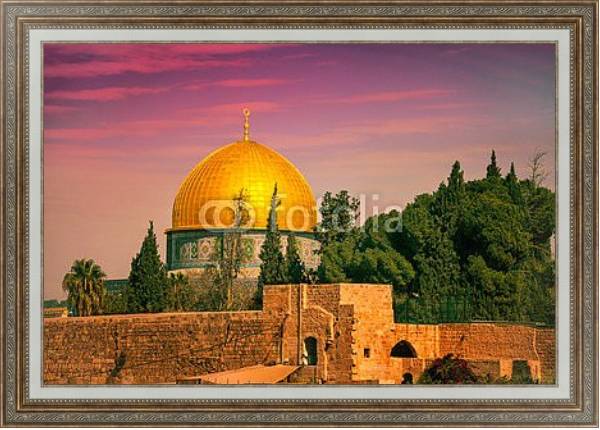 Постер Старый город Иерусалим на закате, Израиль с типом исполнения На холсте в раме в багетной раме 595.M52.330