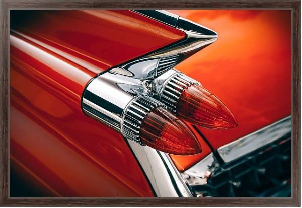 Постер Фара красного автомобиля с типом исполнения На холсте в раме в багетной раме 221-02