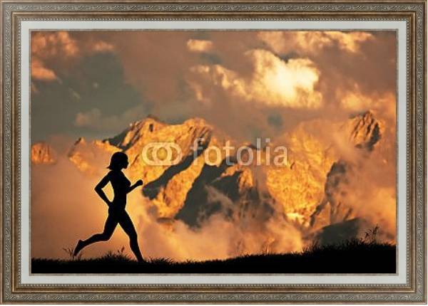 Постер Силуэт бегущего человека на фоне гор с типом исполнения На холсте в раме в багетной раме 595.M52.330