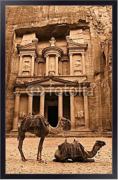 Постер Древний город Петра, Иордания с типом исполнения На холсте в раме в багетной раме 221-01